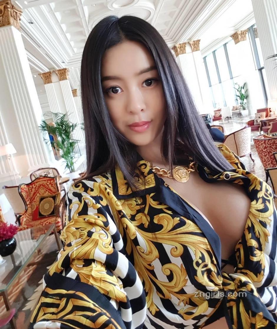 穿过乌云的阳光更绚丽作文